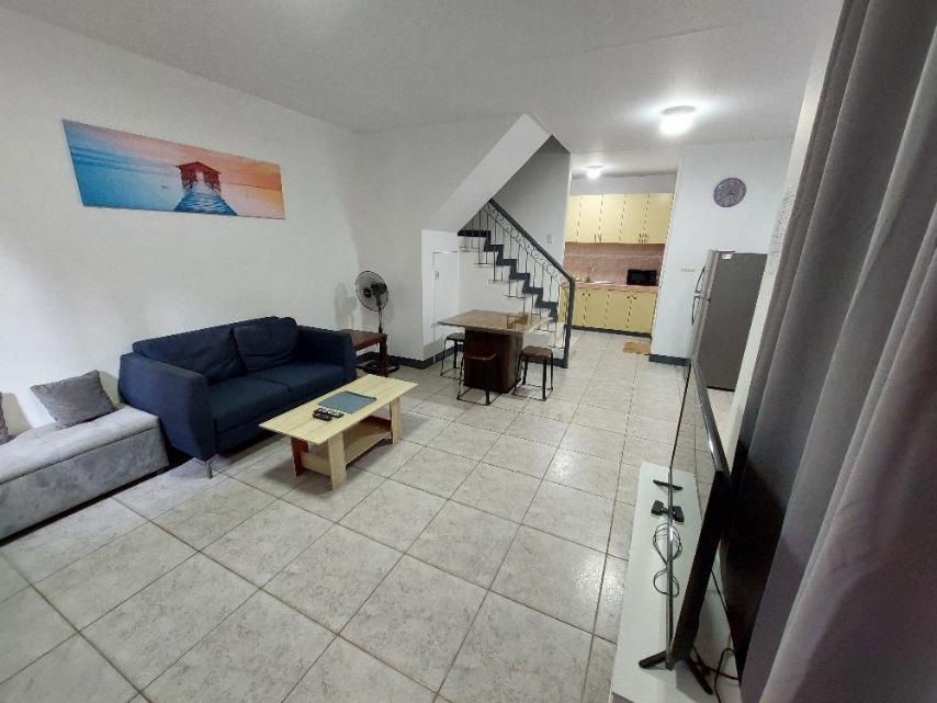 Vacation Town House Near Mactan Cebu Airport Villa มักตัน ภายนอก รูปภาพ